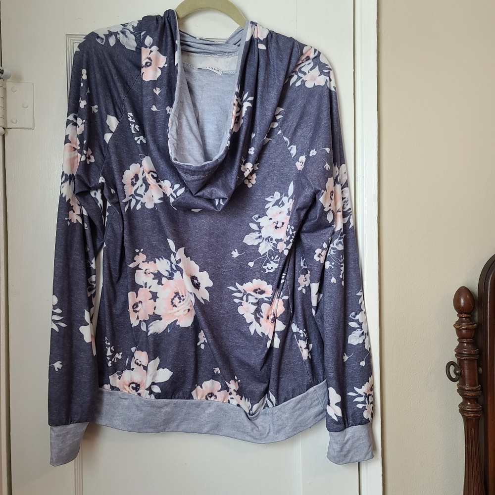Women's Fashion Floral Hoodie Sweatshirt, Medium - Picture 2 of 7